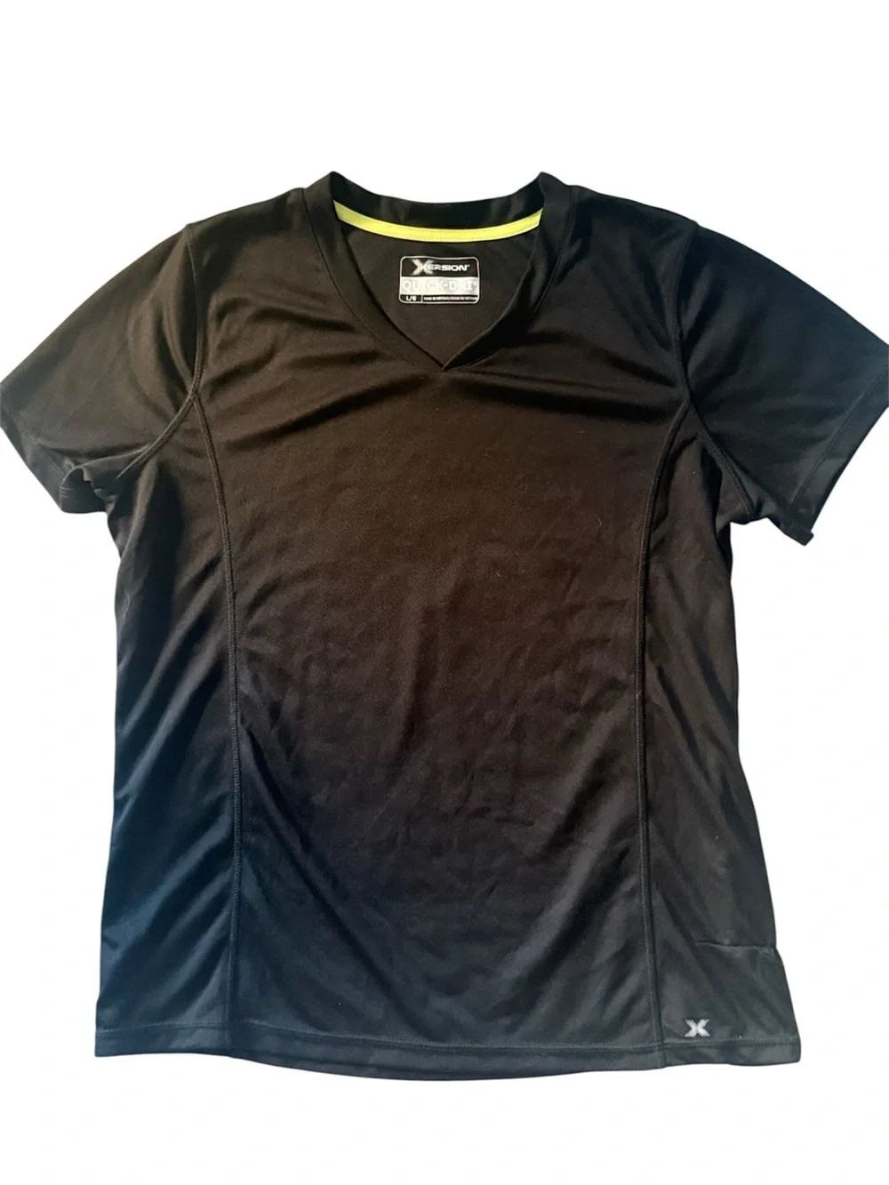 Xersion Women’s Performance V-Neck Shirt with Lime Trim!